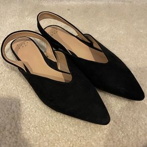 Black Pointed Toes Flats from “A New Day”
